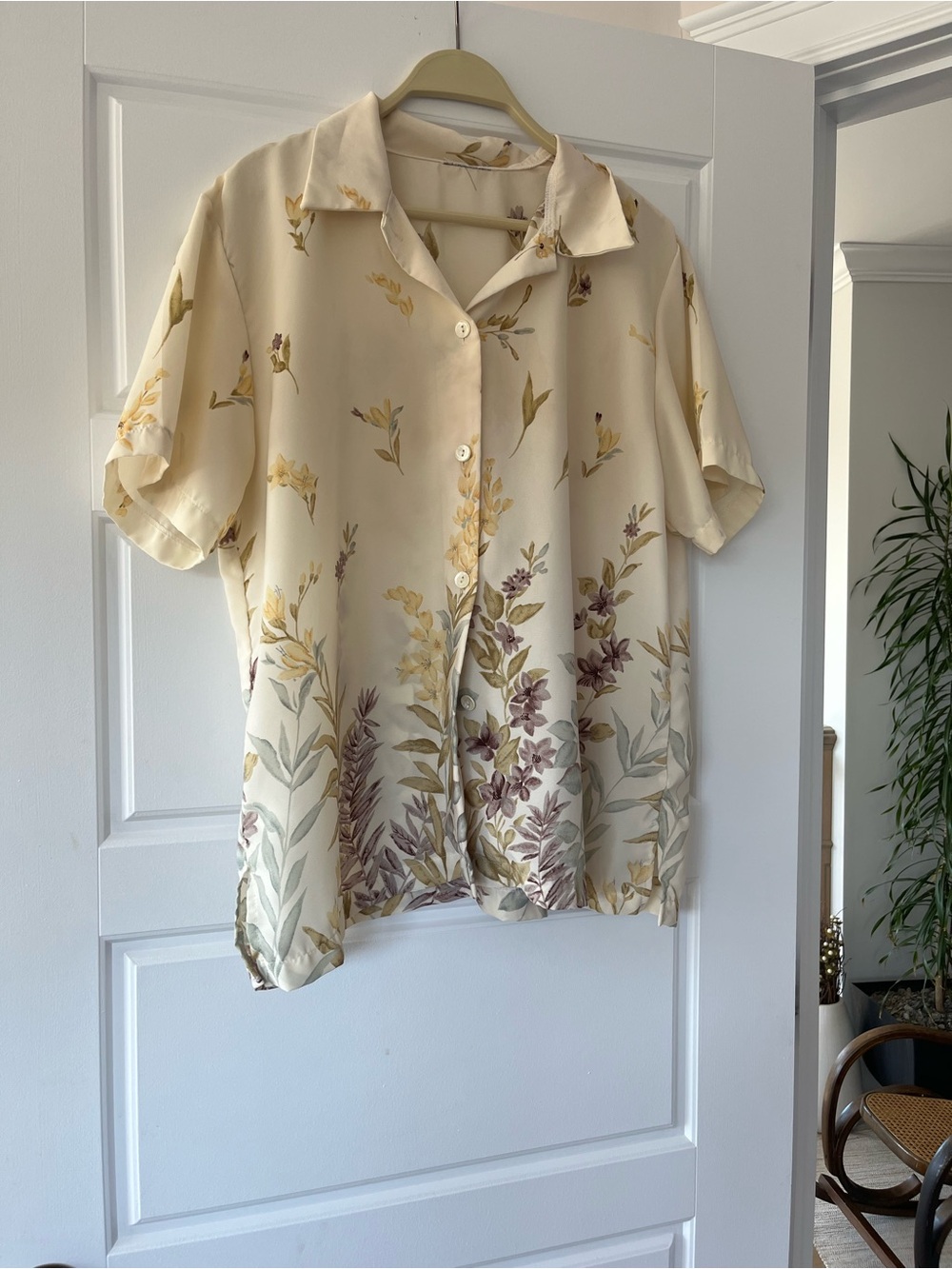 Cream Floral Button-Up Blouse